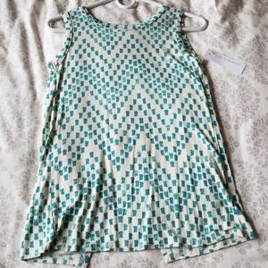 Loveappella Shelli split back knit tank